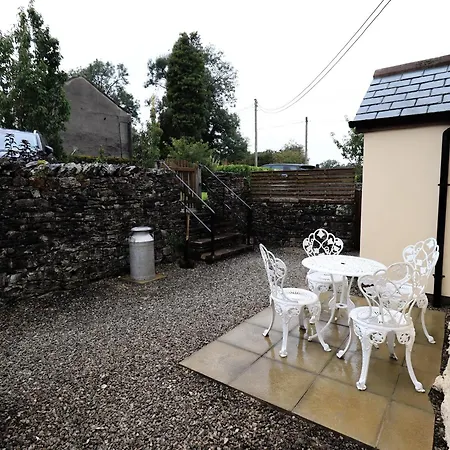 Nyaraló Dairy Penrith